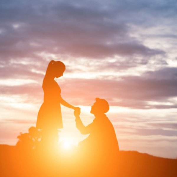 10 Cerita Proposal Unik Yang Bisa Jadi Inspirasi Melamar Kekasih