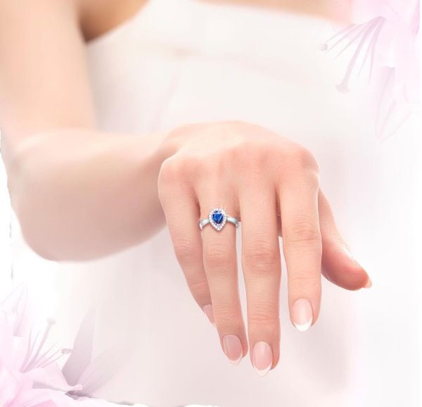 Blue Sapphire, Precious Stone untuk Ekspresikan Cinta dan Kebahagiaan